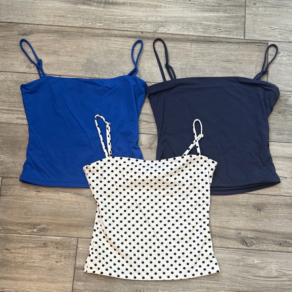 NWOT 3-Pack Women’s Spaghetti Strap Camisoles
